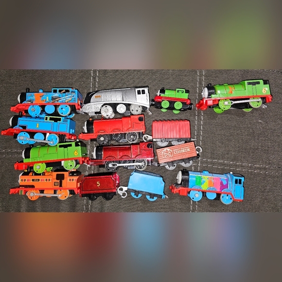 2013 Thomas & Friends Thomas Lot - Picture 3 of 8